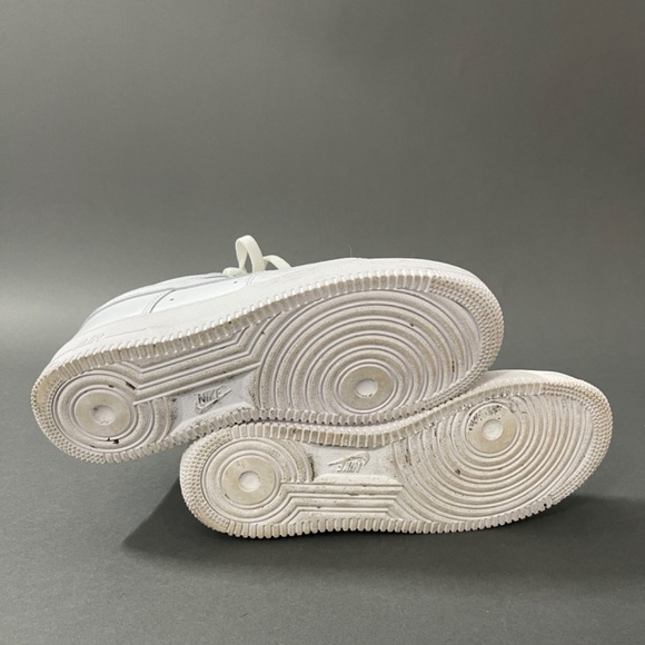 Nike Air Force 1 ‘07 Men’s 8.5 - Picture 5 of 6